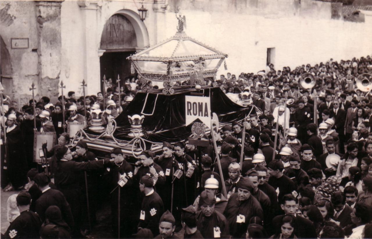Un Legado de Fé y Tradición